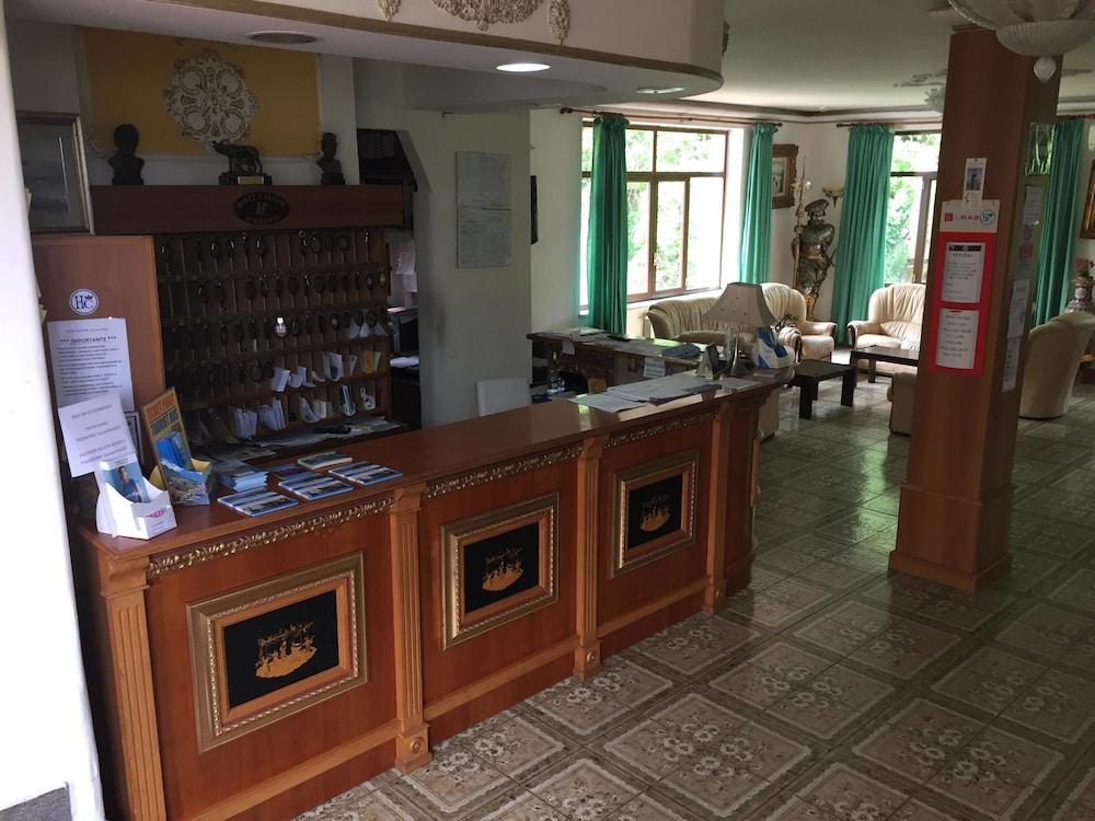 Hotel Cavour Półwysep Sorrentyński Zewnętrze zdjęcie